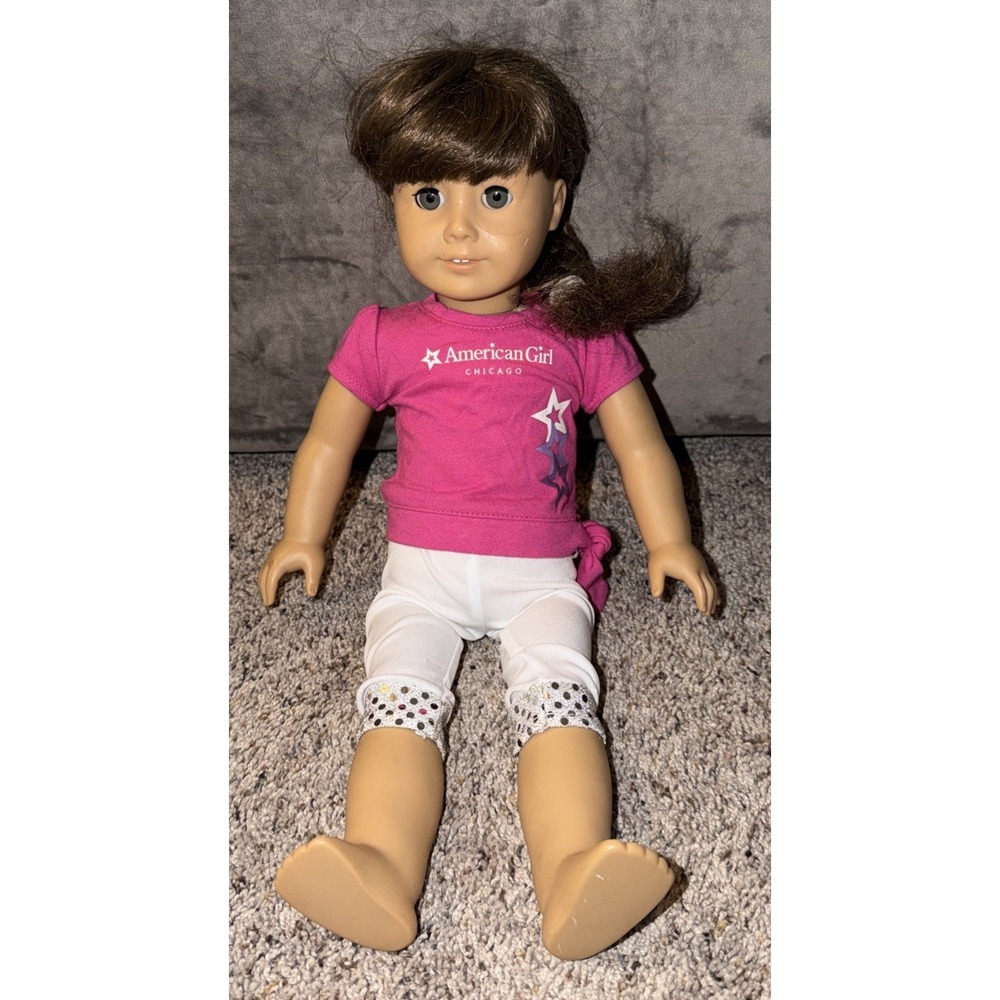 American Girl doll Just Like You #28? Brown Hair W/ Bangs Gray Eyes